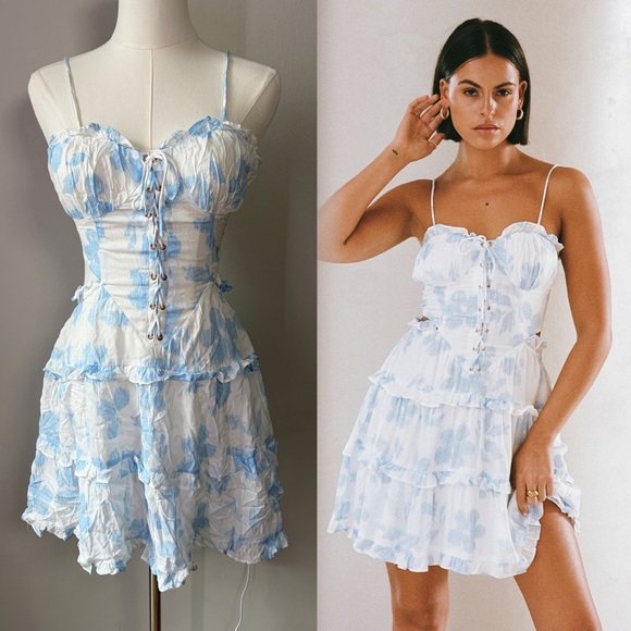 SABO Dresses & Skirts - SABO Harlan Lace Up Dress
